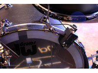 <b>Roland RT-30K Trigger captação para Bombo Acústico</b> <b>Roland RT-30K Trigger captação para Bombo Acústico</b>